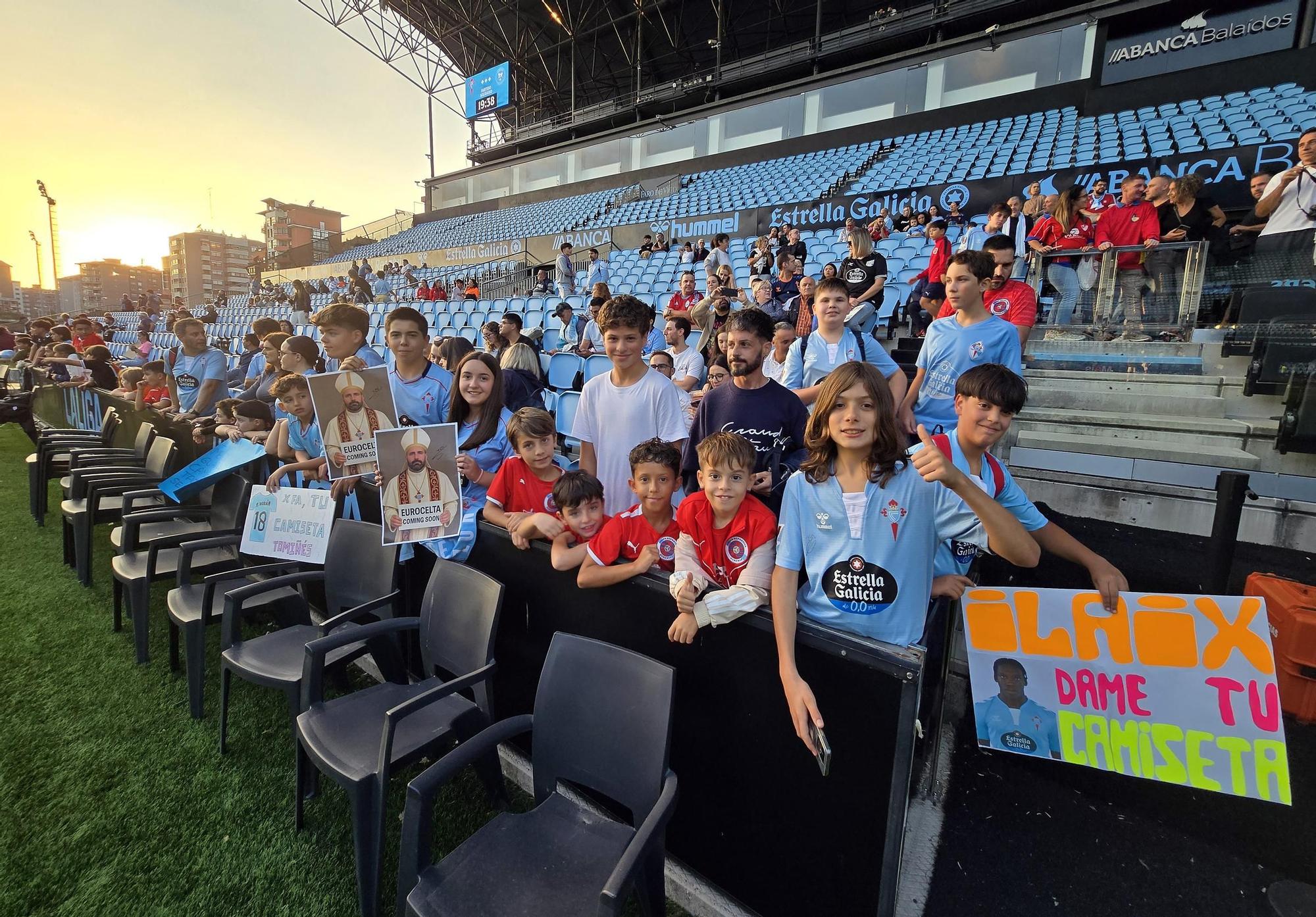 'Xuntos contra o lume': Celta - Selección de Ourense, en imágenes
