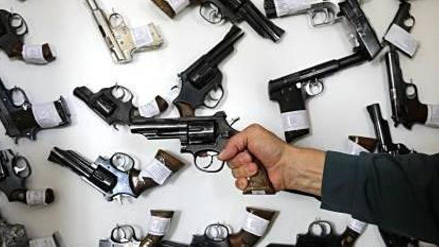 Armas de segunda mano al mejor postor