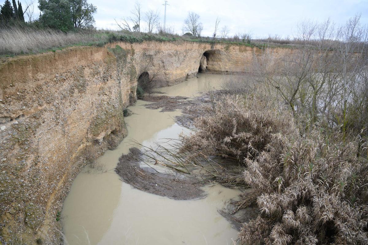La zona del Salto del Cuervo, por donde pasa el Gállego, este viernes.