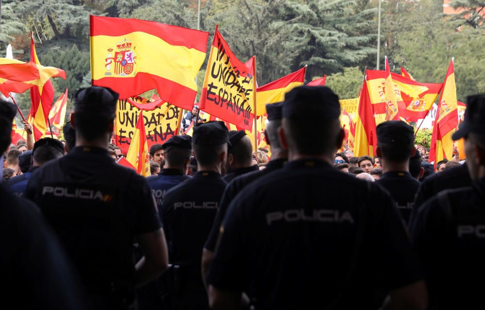 Manifestación en contra del referéndum