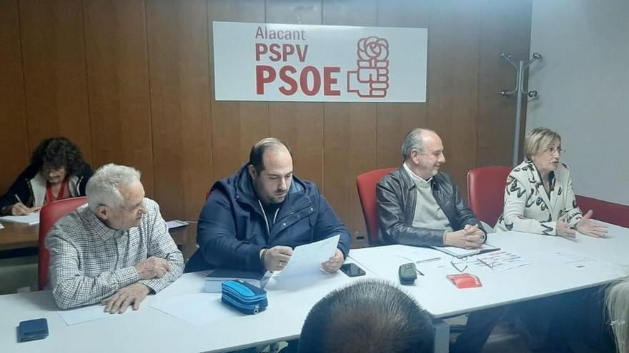 Primera ejecutiva del año del PSOE en Alicante con reproches a Ana Barceló