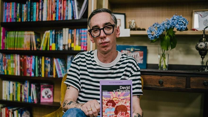 Isaac Pedrouzo, escritor: «El indie dejó de ser una forma de hacer música para convertirse en una etiqueta»