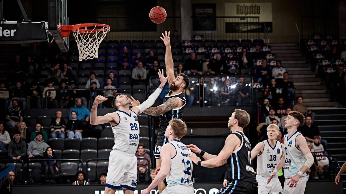 Imatges de l'Hamburg Towers-Baxi Manresa