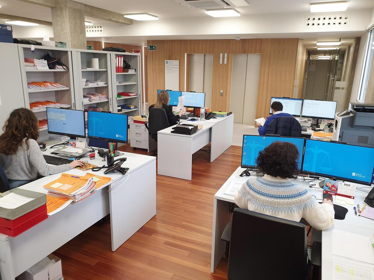 Una de las oficinas de la Ciudad de la Justicia de Vigo, que debe adaptarse a las necesidades del nuevo modelo judicial.