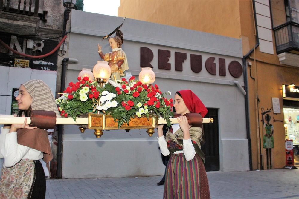 Procesion vicentina del Altar del Carmen