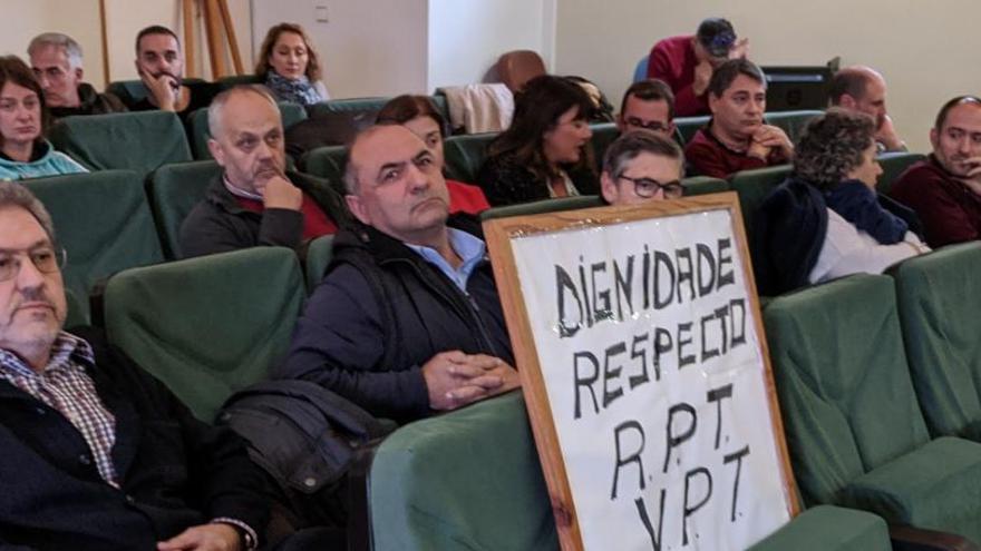 Público asistente al pleno sobre la Valoración de Puestos de Trabajo.