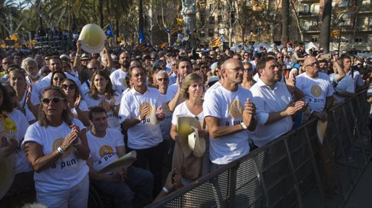 JUNTS PEL SÍ  Mas, Romeva, Junqueras y otras figuras de la coalición.