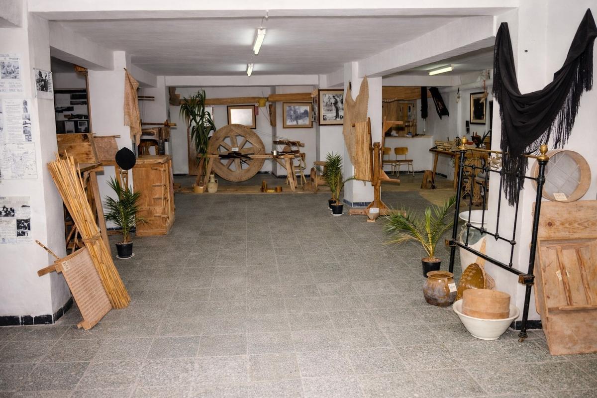 Museo del Cáñamo en 1986. Calle Antonio Calvo.