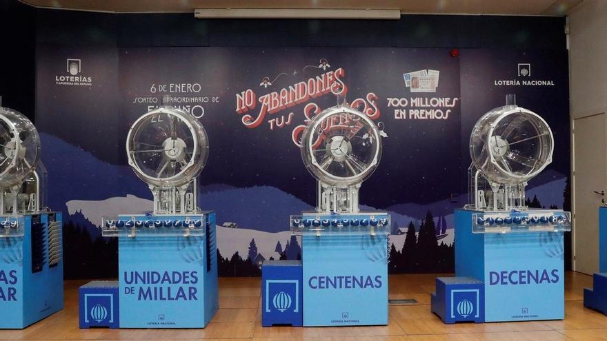 Alicante, Torrevieja, Crevillent y San Vicente se llevan un pellizco del segundo premio de la Lotería del Niño
