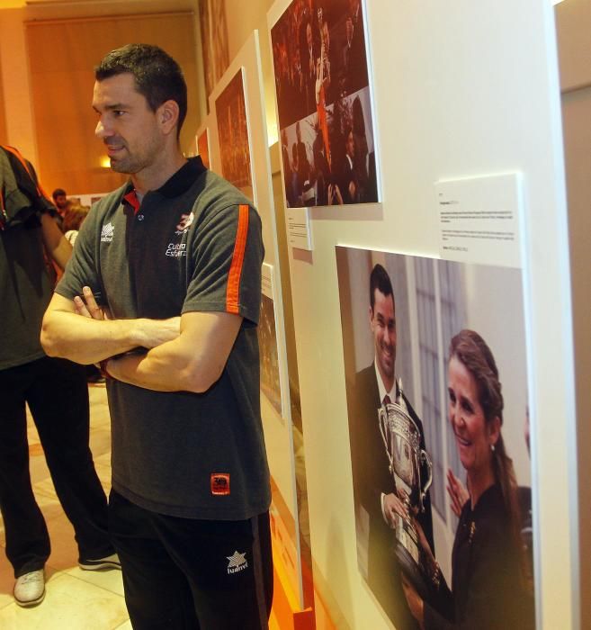 Todas la imágenes de la inauguración de la exposición '30 años de Valencia Basket'