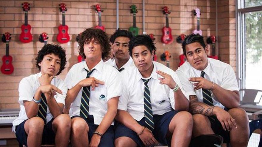 Protagonistas de la serie Jonah From Tonga.