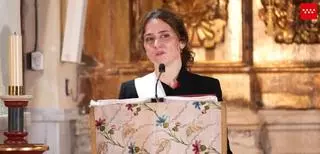 Ayuso llama a dejar atrás los "errores y divisiones" de los siglos XIX y XX para construir una España "de unidad"
