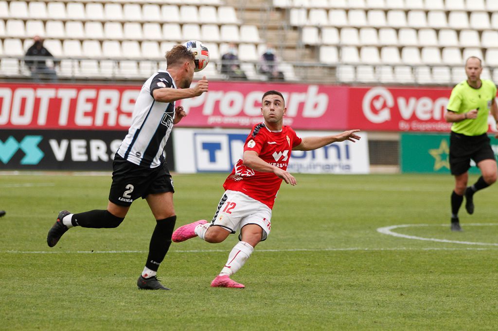 El Real Murcia no levanta cabeza (0-0)