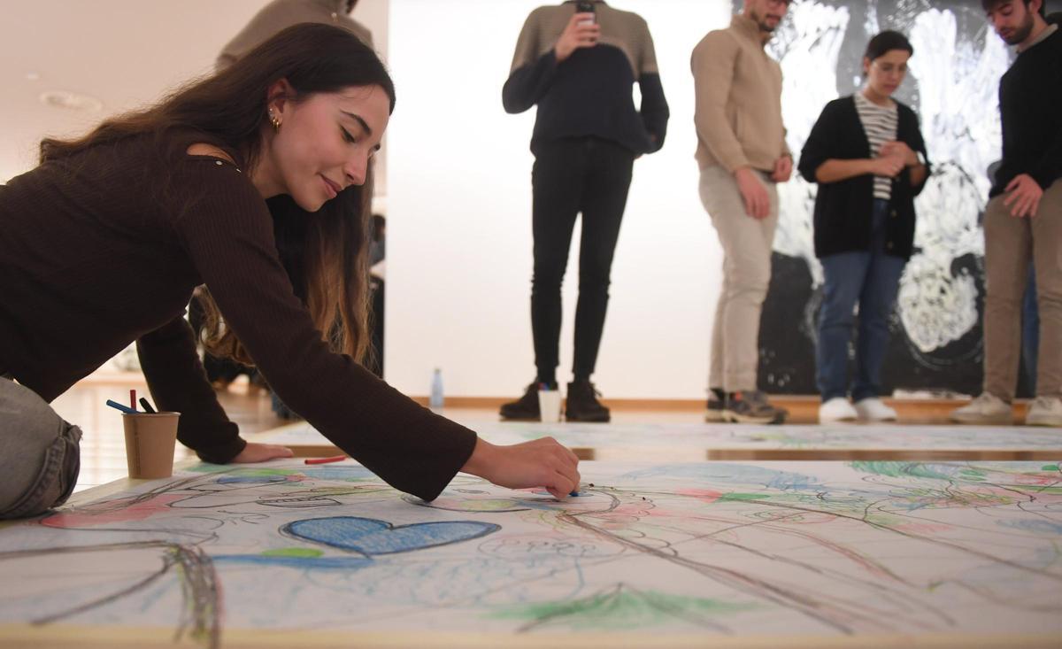 Una participante en la III jornada 'AtlánticoCrea', este jueves, en la sede de la Fundación María José Jove.