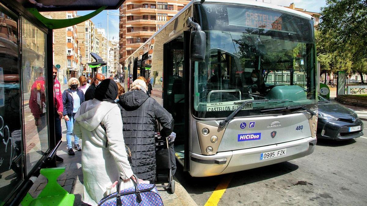 Foto de archivo de un bus que cubre el trayecto Castelló-Almassora.