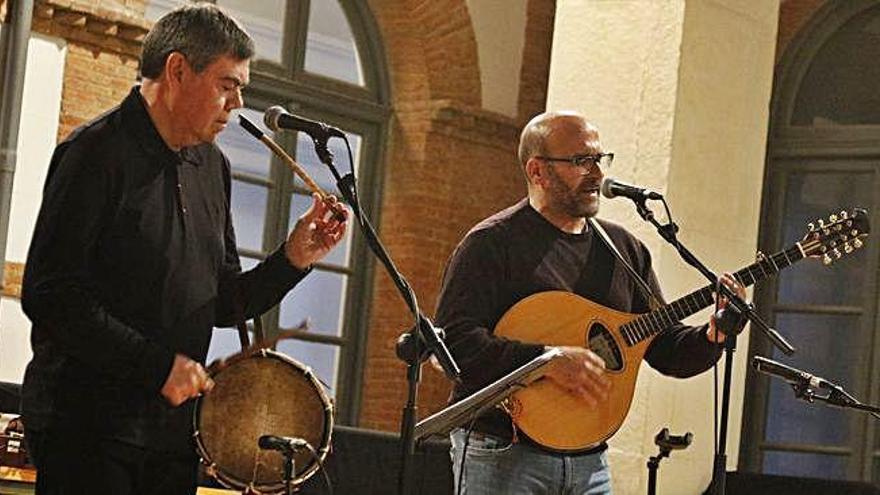 Madrid y Jambrina llevan el folk al Claudio Moyano