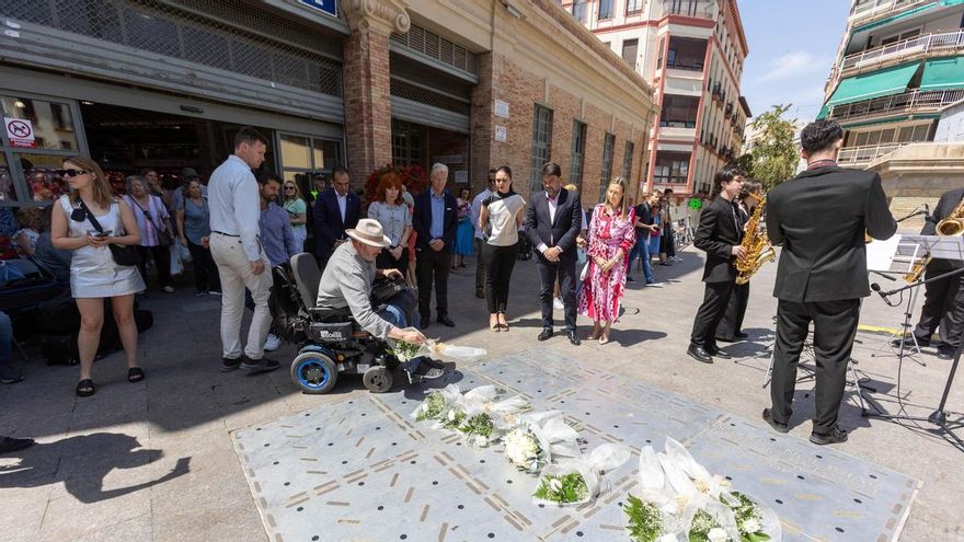 El PP se volverá a quedar solo en la conmemoración del bombardeo del Mercado Central de Alicante