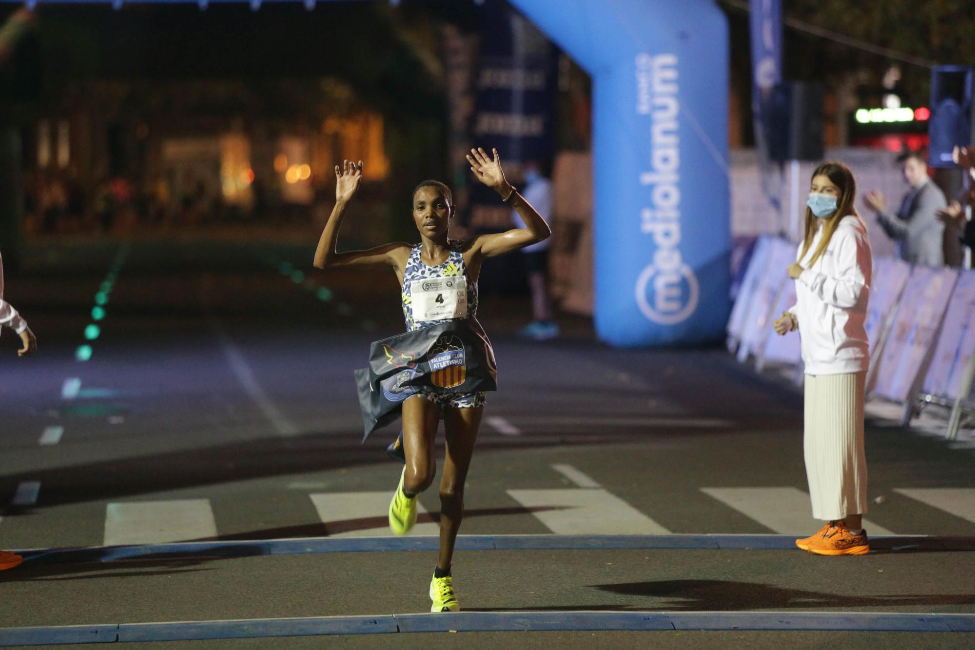 Búscate en la 15K Nocturna Valencia  2021