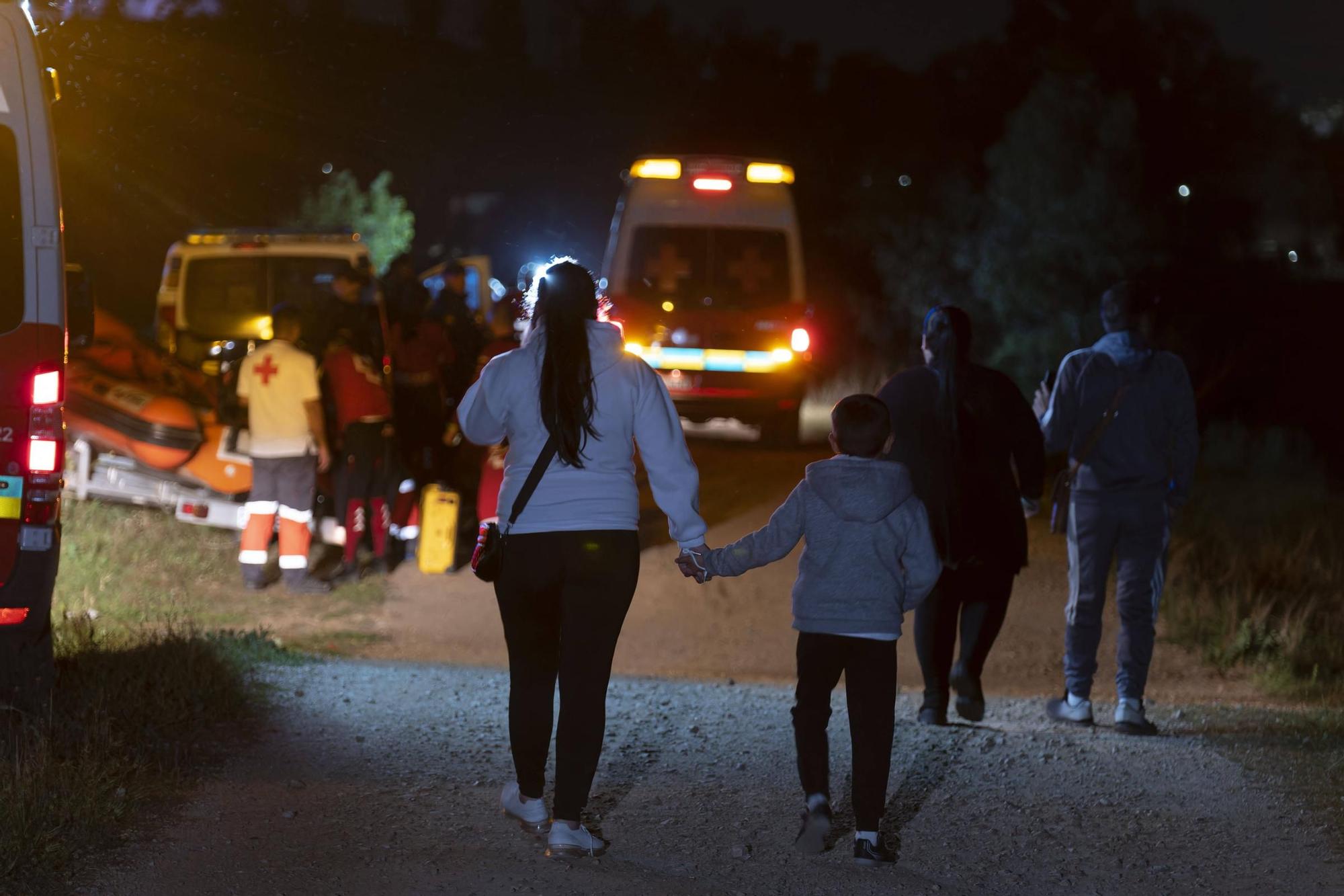 Fotogalería | Continúa la búsqueda del menor de 13 años desaparecido en el río