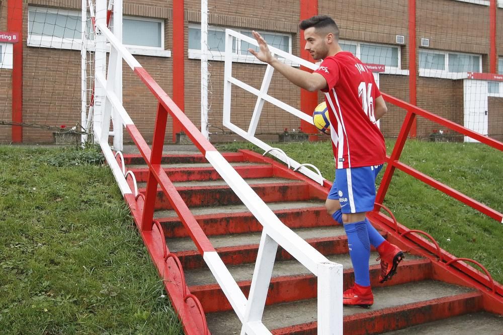 Presentación de Jony como jugador del Sporting