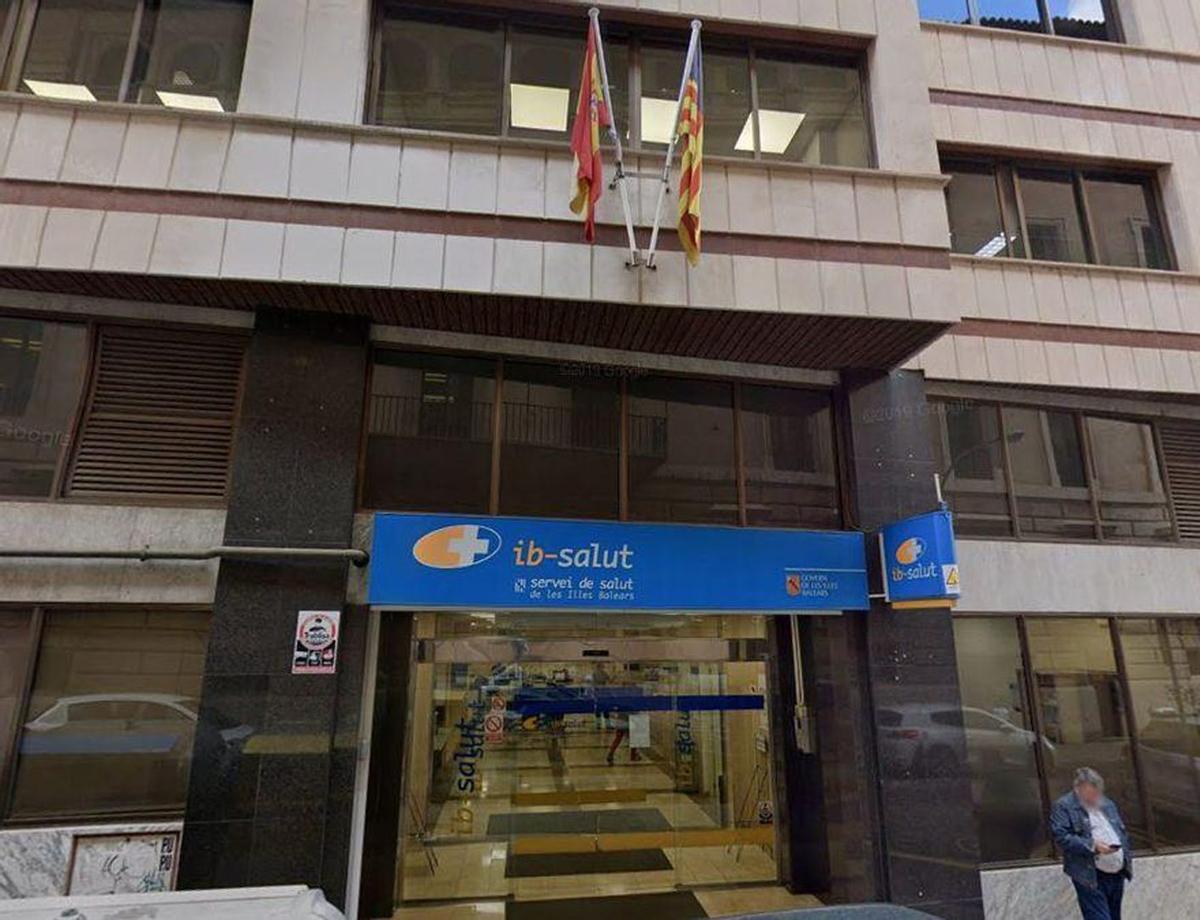 Sede del IB-Salut en la calle Reina Esclaramunda de Palma.