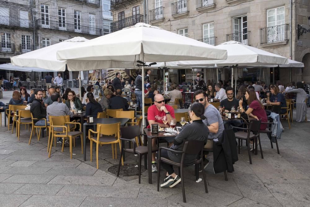 Turistas por el centro de Vigo