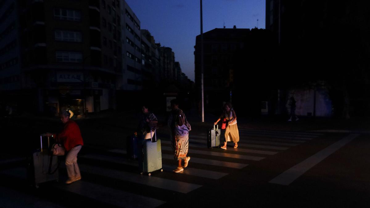 Málaga, a oscuras por el apagón eléctico