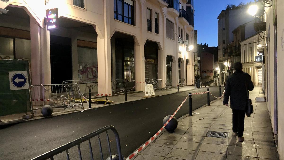 Imagen de la calle San Antón, a primera hora de esta mañana.