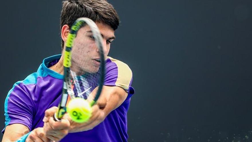 Carlos Alcaraz, durante su partido ante Mikael Ymer.