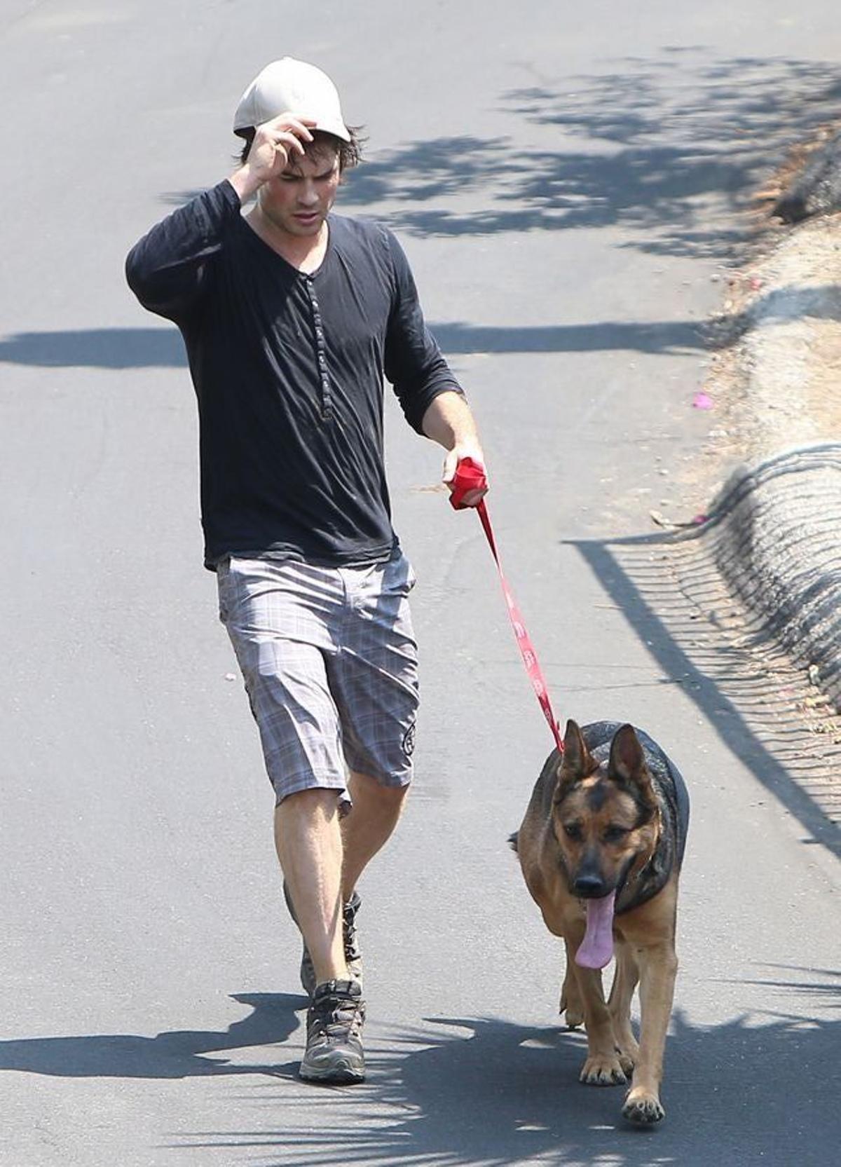 Ian Somerhalder y su perro