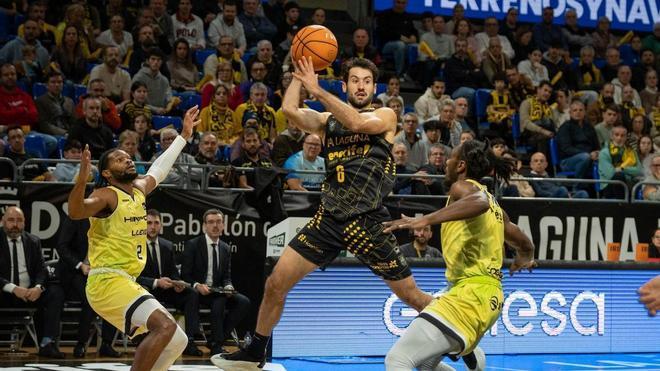 El CB Canarias, a Lleida en busca de su cuarta victoria seguida, y con la vista puesta en el crucial duelo de Estambul