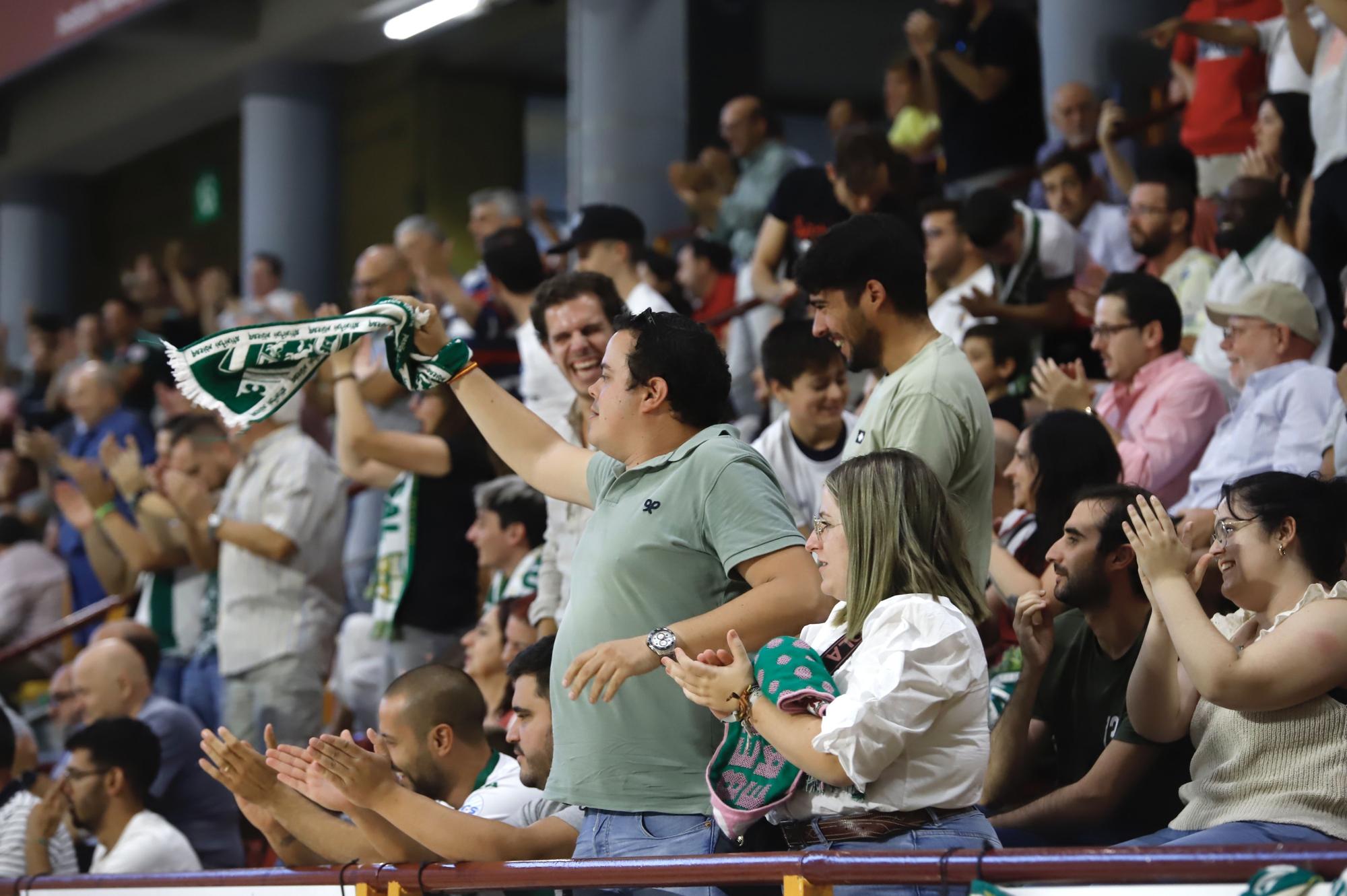 Las imágenes del Córdoba Futsal - Jaén Paraíso en Vista Alegre