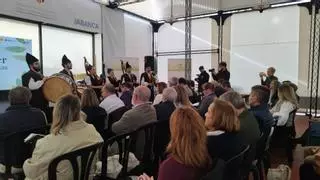 La II Gala LEADER del Oriente de Asturias reconoce en Colombres el impulso rural y pesquero de la comarca