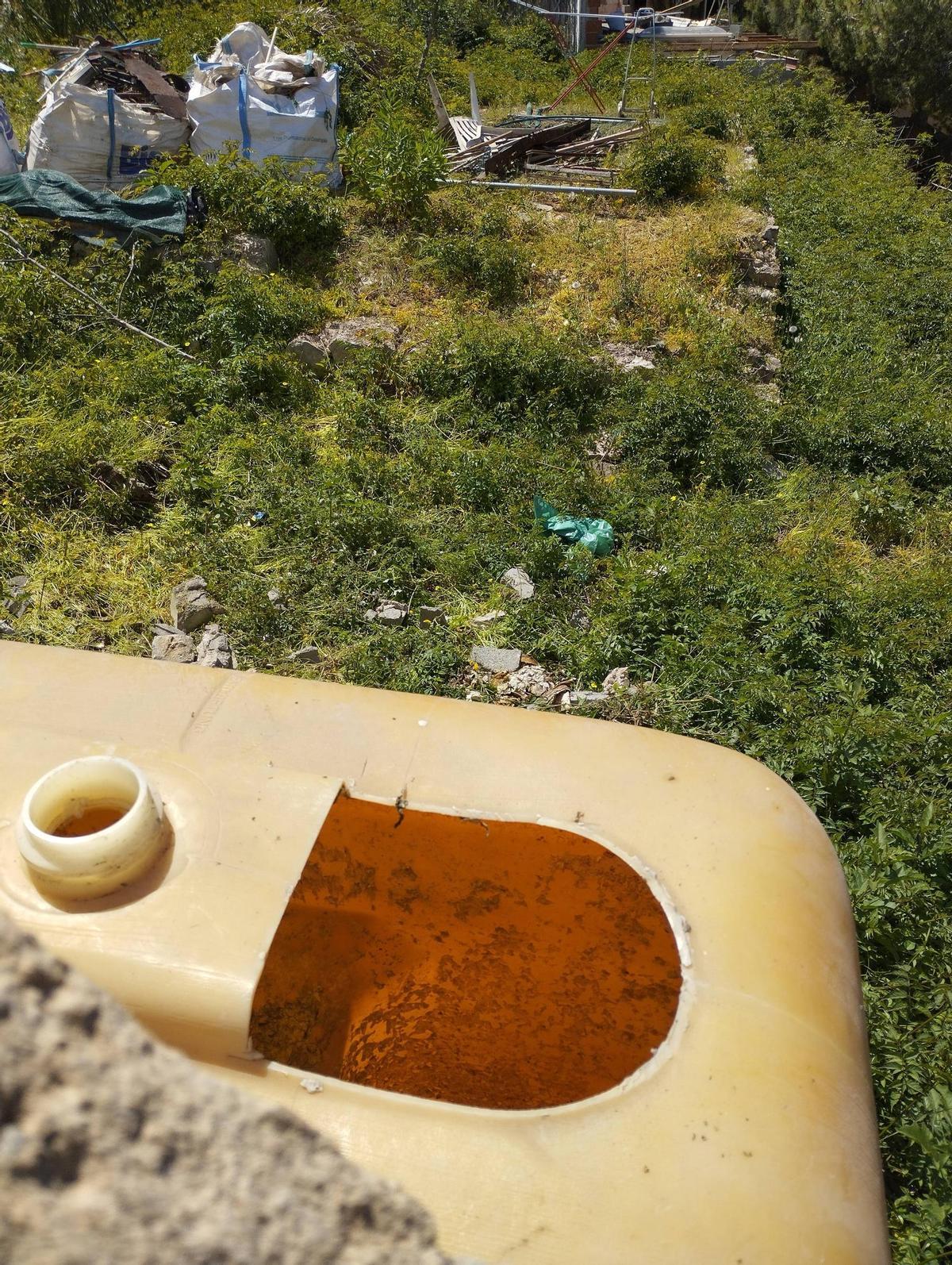 Imágenes del solar okupado de Ibiza