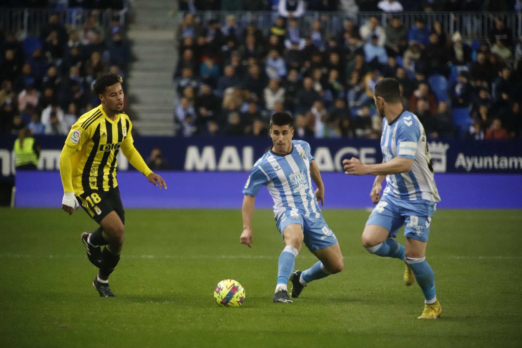 El Málaga CF - Real Oviedo, en imágenes