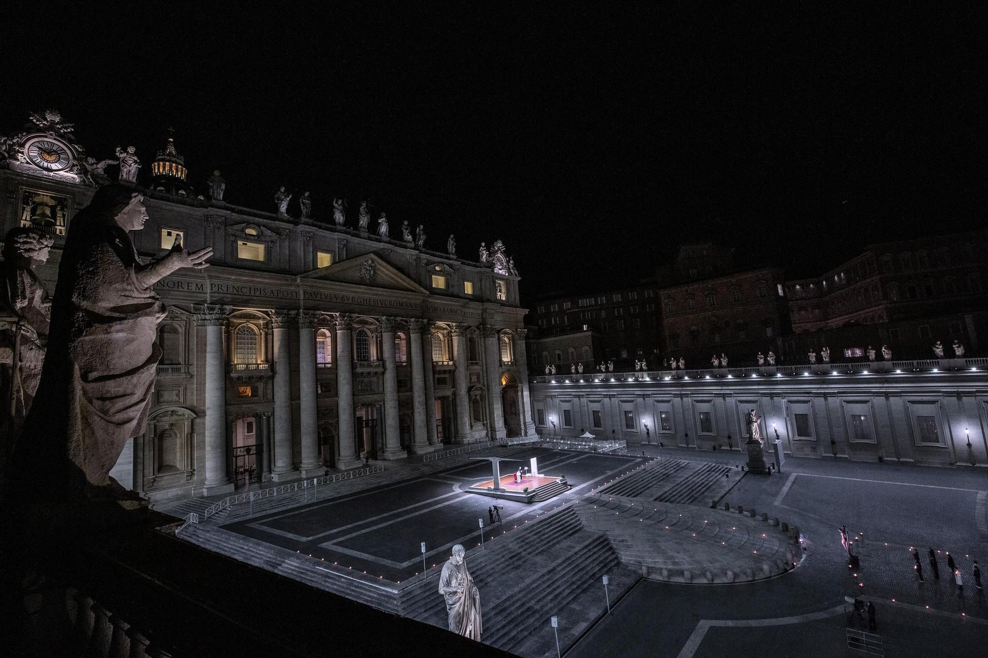 Recull de fotos de la vida del Papa Francesc