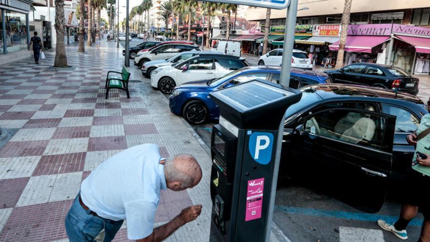 Benidorm plantea la zona verde de aparcamiento que será gratuita para residentes
