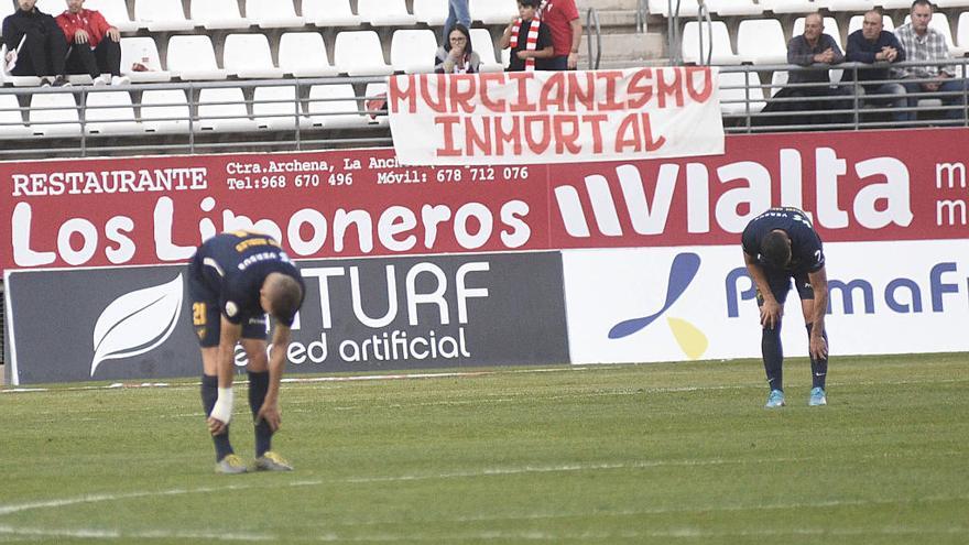 Al Real Murcia le gusta ir de incógnito