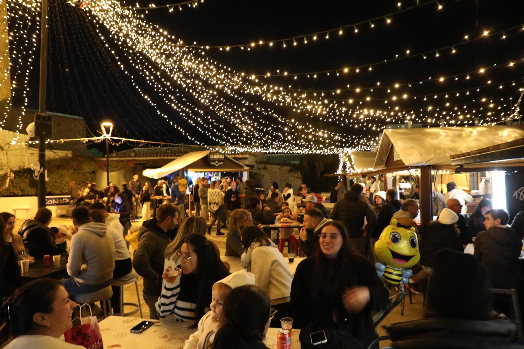 Descubre las fotos del inicio de las Fiestas de Navidad en Formentera