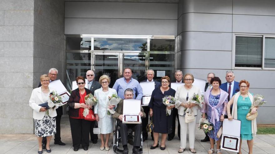 Moró homenajea a los matrimonios que cumplen sus bodas de oro en 2019