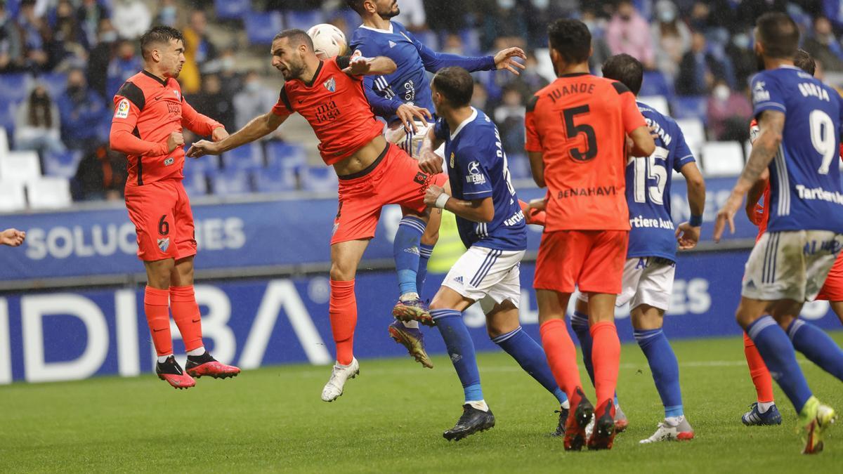 El partido del Oviedo, en imágenes