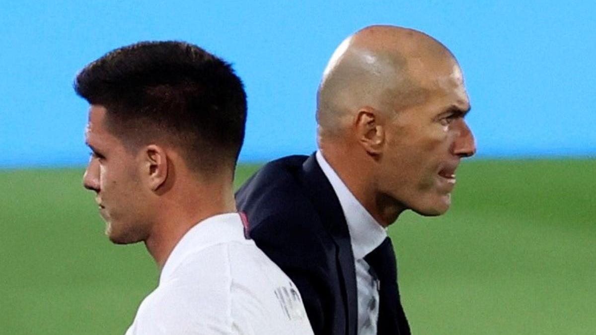 Luka Jovic reconoce falta de comunicación con Zinedine Zidane en el Real Madrid