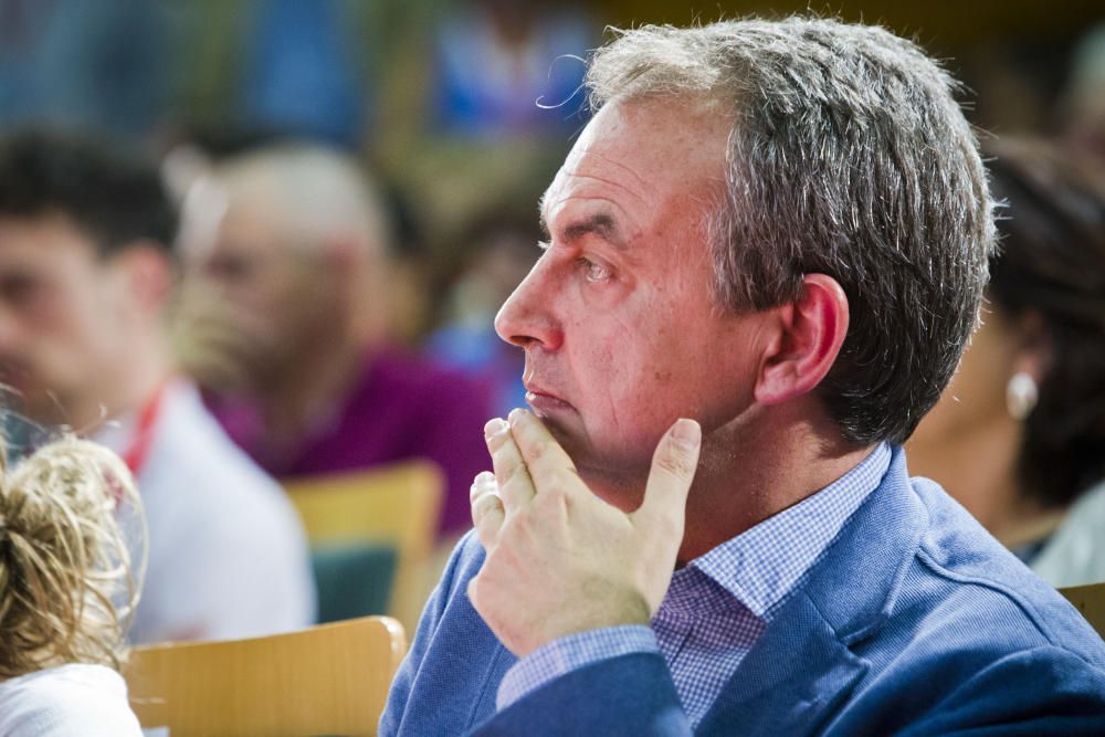 Zapatero clausura la Escola d'Estiu del PSPV