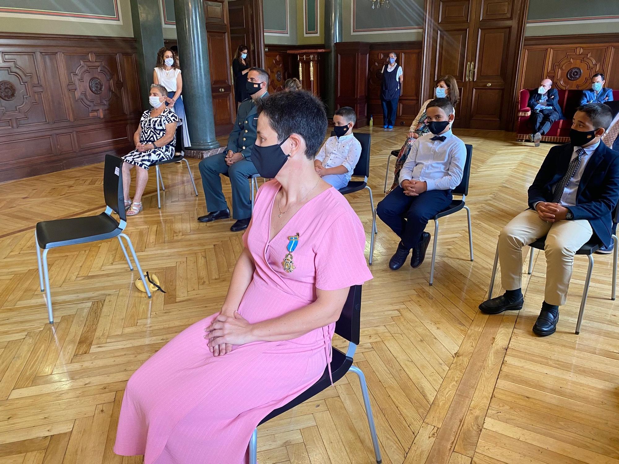 La UME y Protección Civil de Canarias reciben las medallas del Mérito Civil