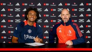 El United incorpora a Joshua Zirkzee