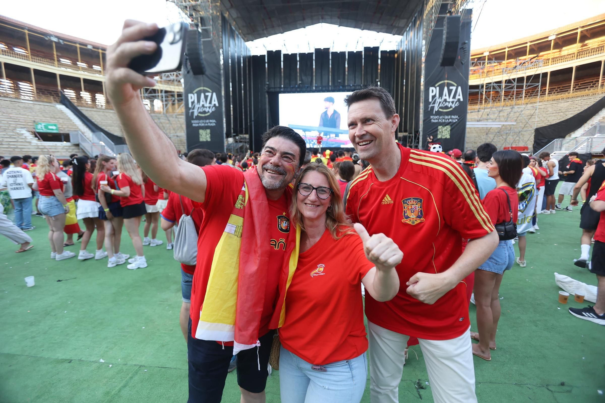 España- Inglaterra: La provincia de Alicante se prepara para la final