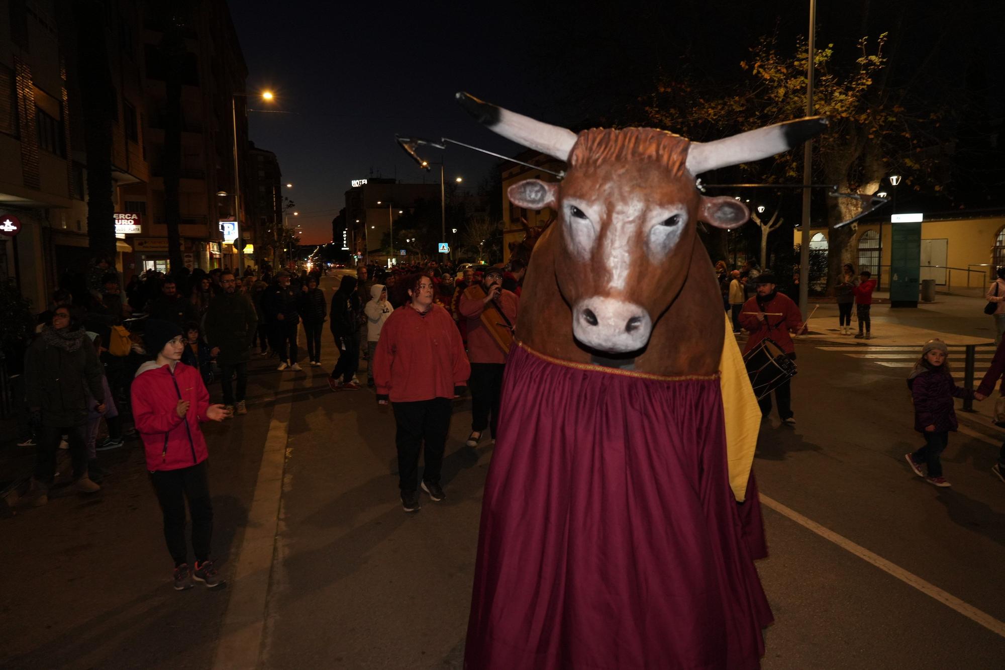 Las mejores imágenes del bestiari por Sant Antoni en el Grau