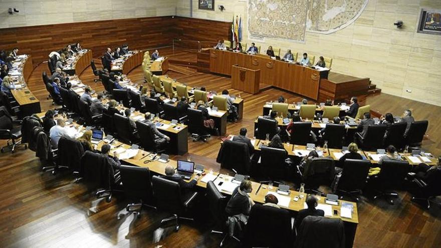 El Consejo Consultivo de Extremadura se suprimirá a partir del 1 de enero con un ahorro de 600.000 euros