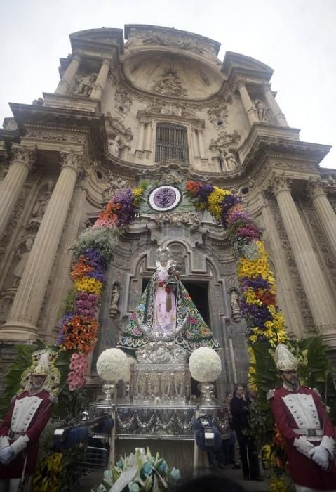 Ofrenda floral a la Morenica