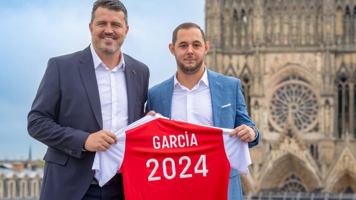 El primer entrenamiento de Òscar García en el Saint-Etienne desató la locura